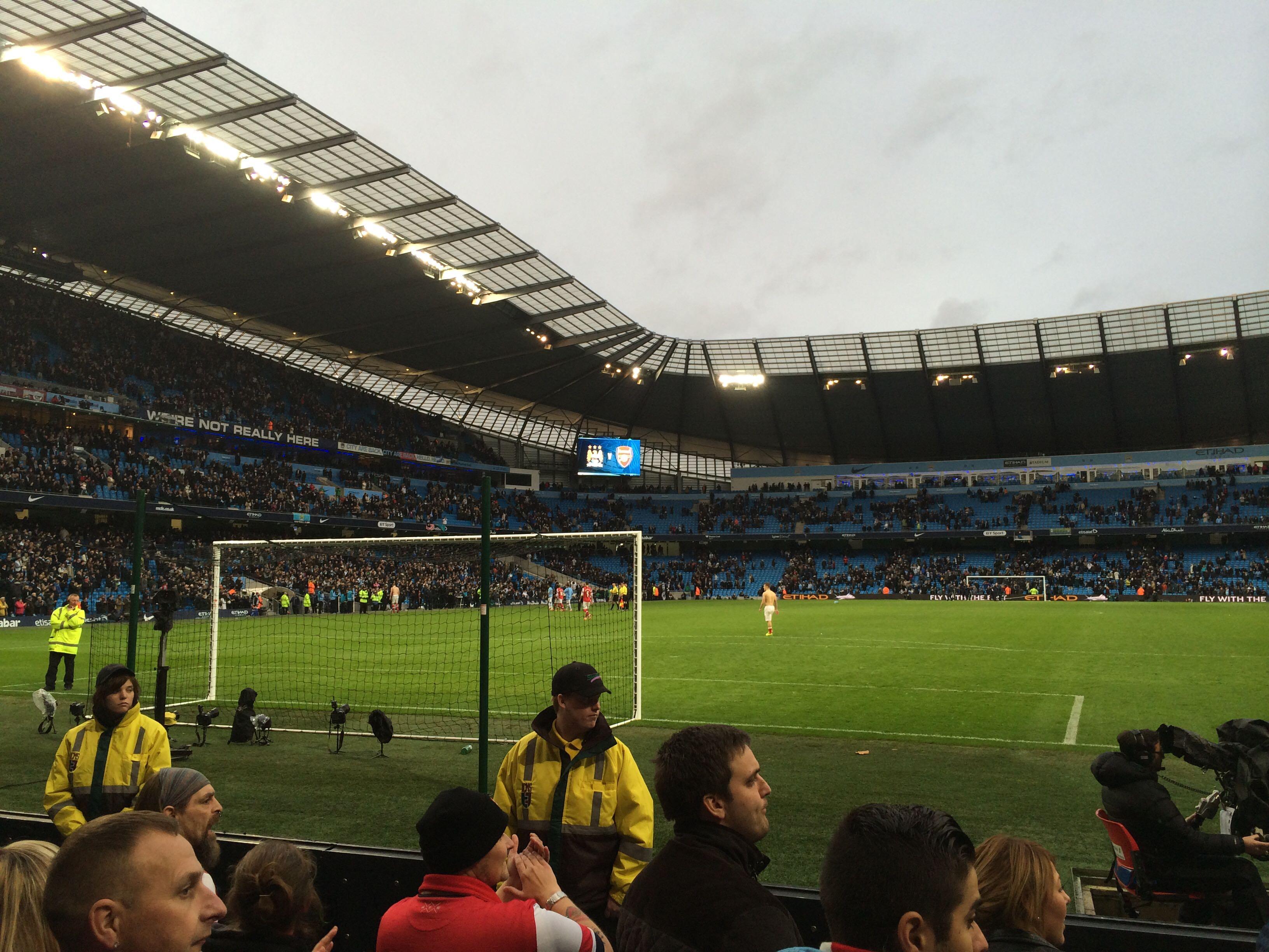 但他凭借 但他凭借